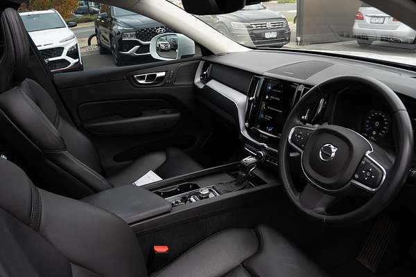 2021 Volvo XC60 T5 Momentum