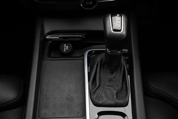 2021 Volvo XC60 T5 Momentum