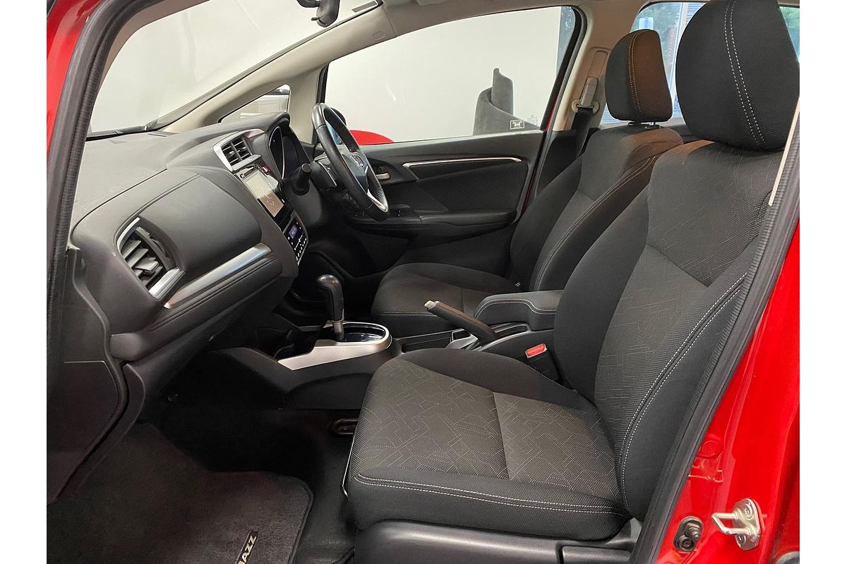 2016 Honda Jazz VTi-S GF