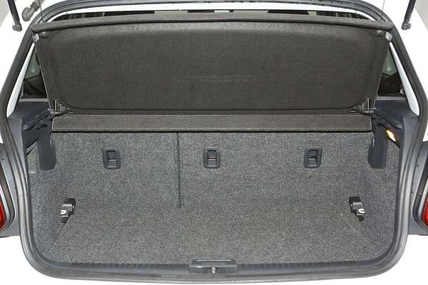 2011 Volkswagen Polo 77TSI Comfortline 6R