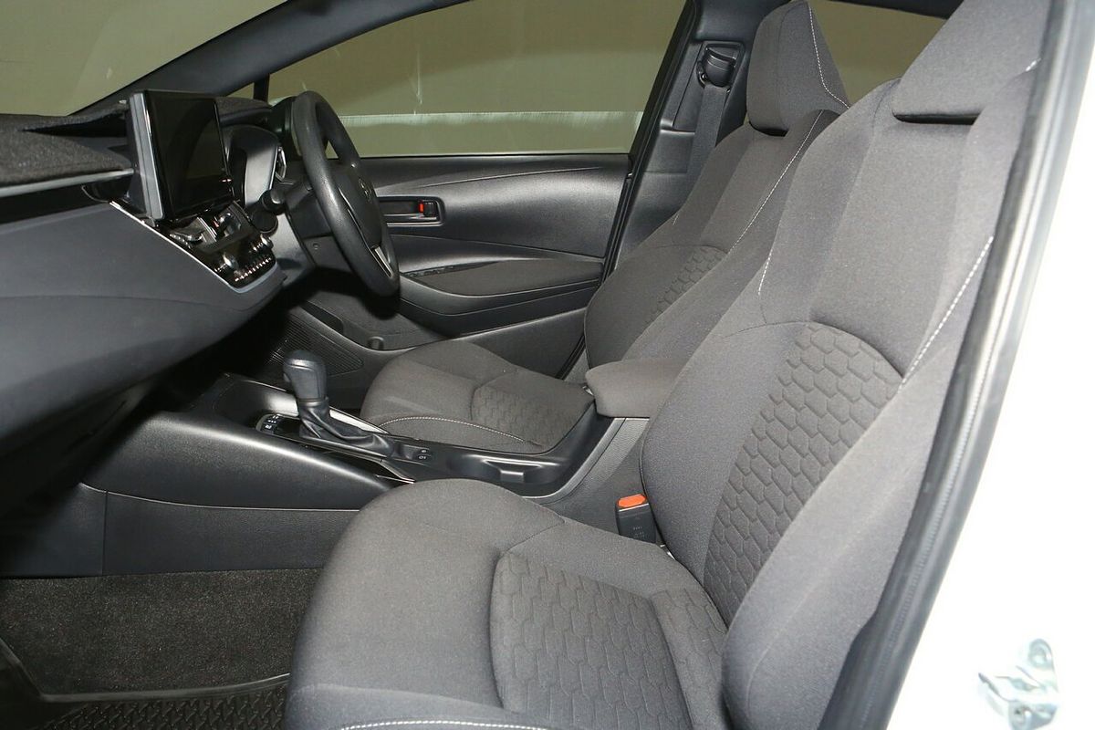 2023 Toyota Corolla SX Hybrid ZWE219R