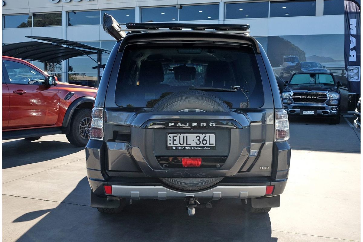 2016 Mitsubishi Pajero GLS NX