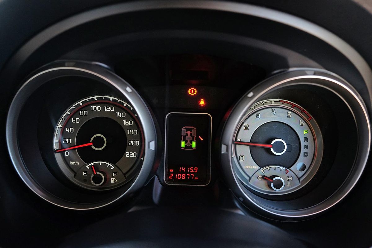 2016 Mitsubishi Pajero GLS NX