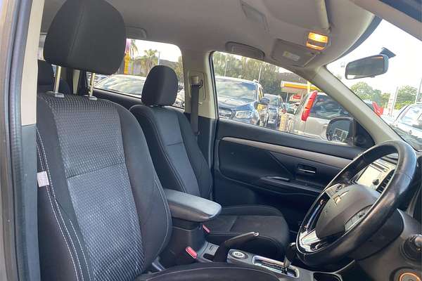 2015 Mitsubishi Outlander LS ZK
