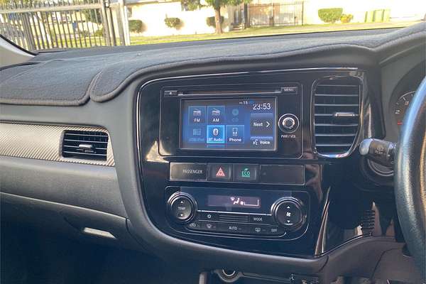 2015 Mitsubishi Outlander LS ZK