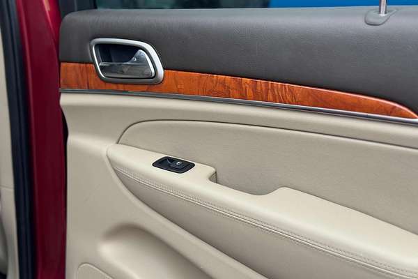 2012 Jeep Grand Cherokee Overland WK