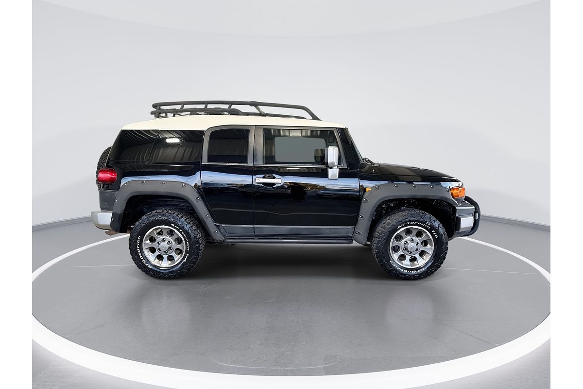 2012 Toyota FJ Cruiser GSJ15R