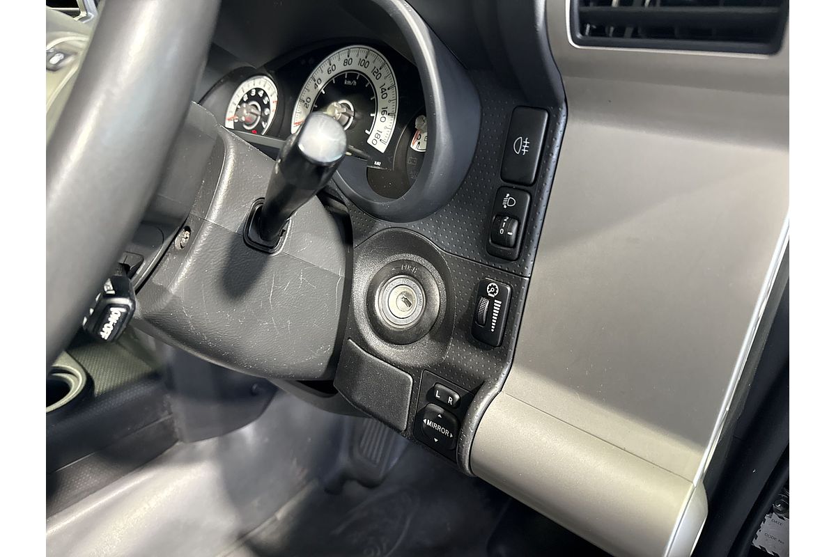 2012 Toyota FJ Cruiser GSJ15R