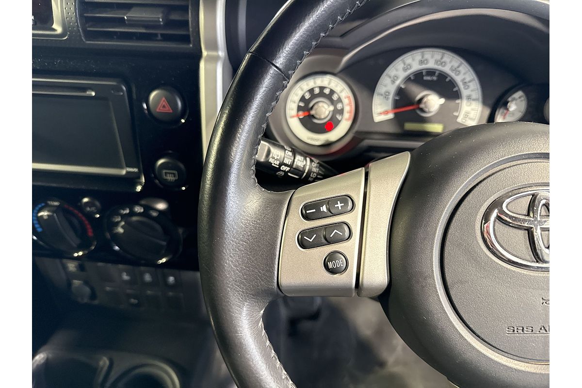 2012 Toyota FJ Cruiser GSJ15R