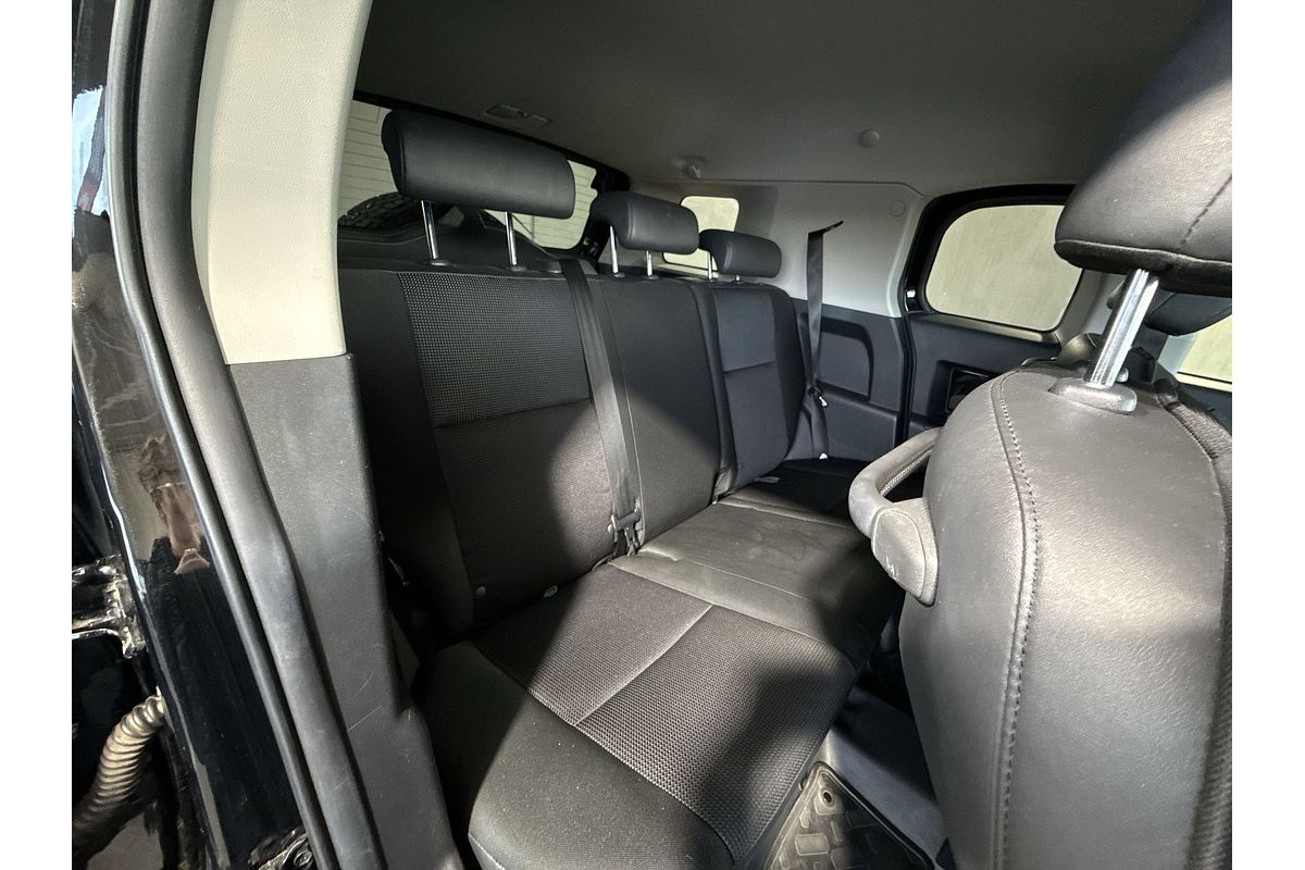2012 Toyota FJ Cruiser GSJ15R