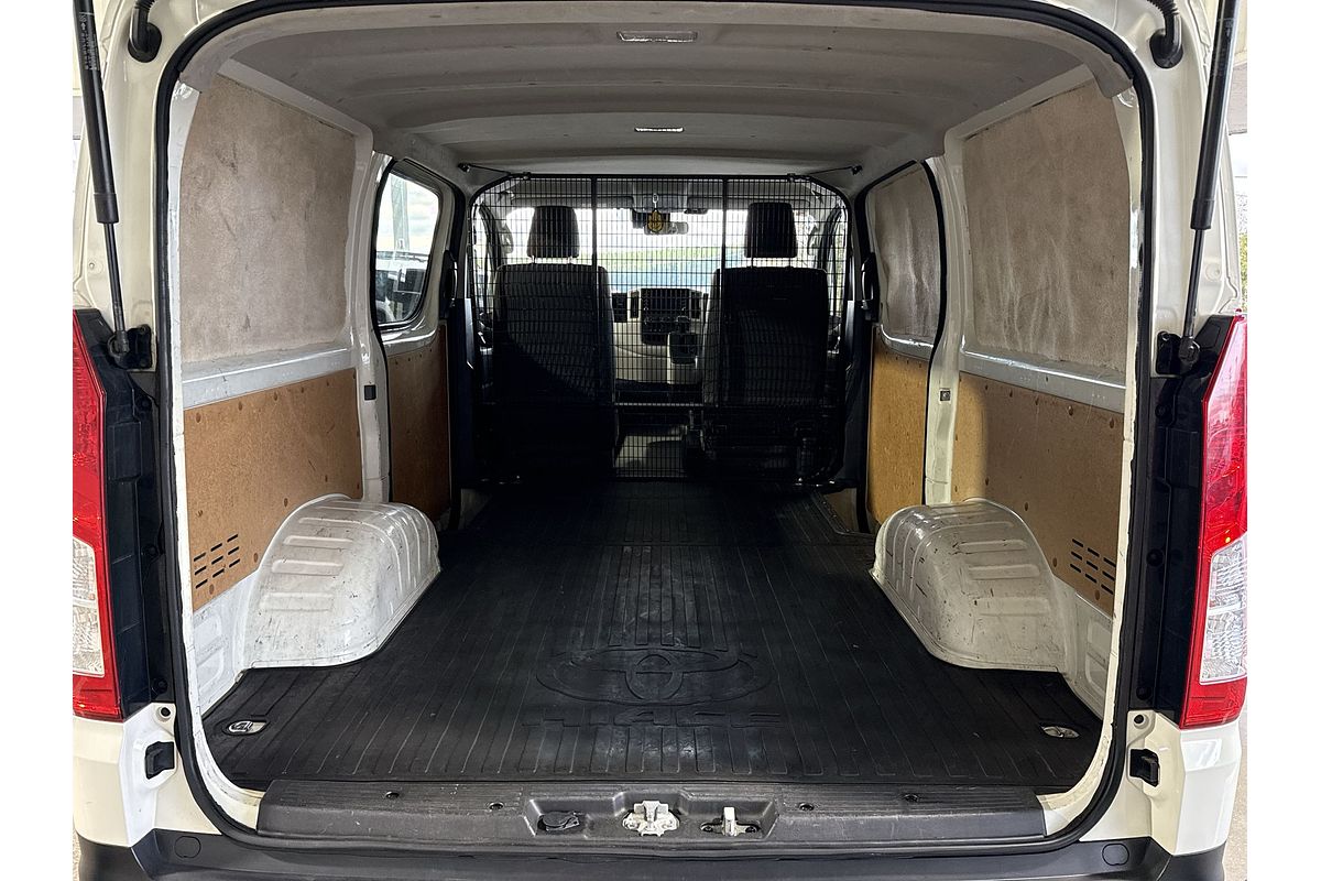 2019 Toyota Hiace KDH221R
