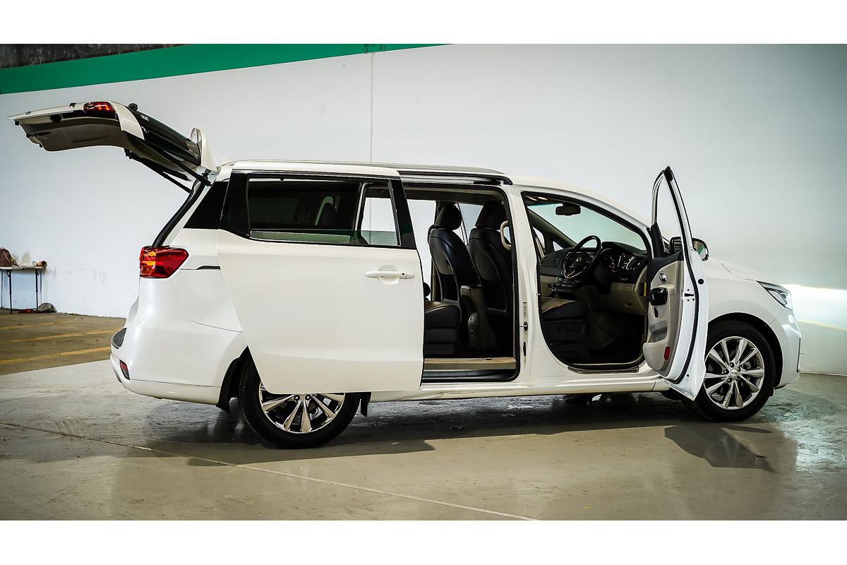 2019 Kia Carnival Platinum YP