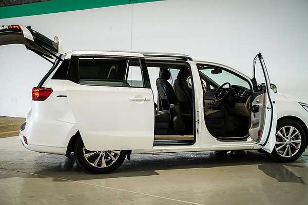 2019 Kia Carnival Platinum YP