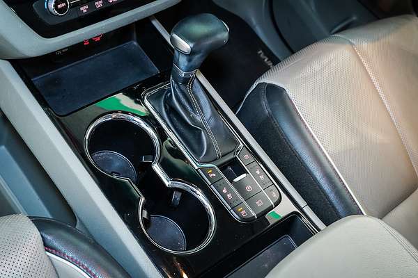 2019 Kia Carnival Platinum YP