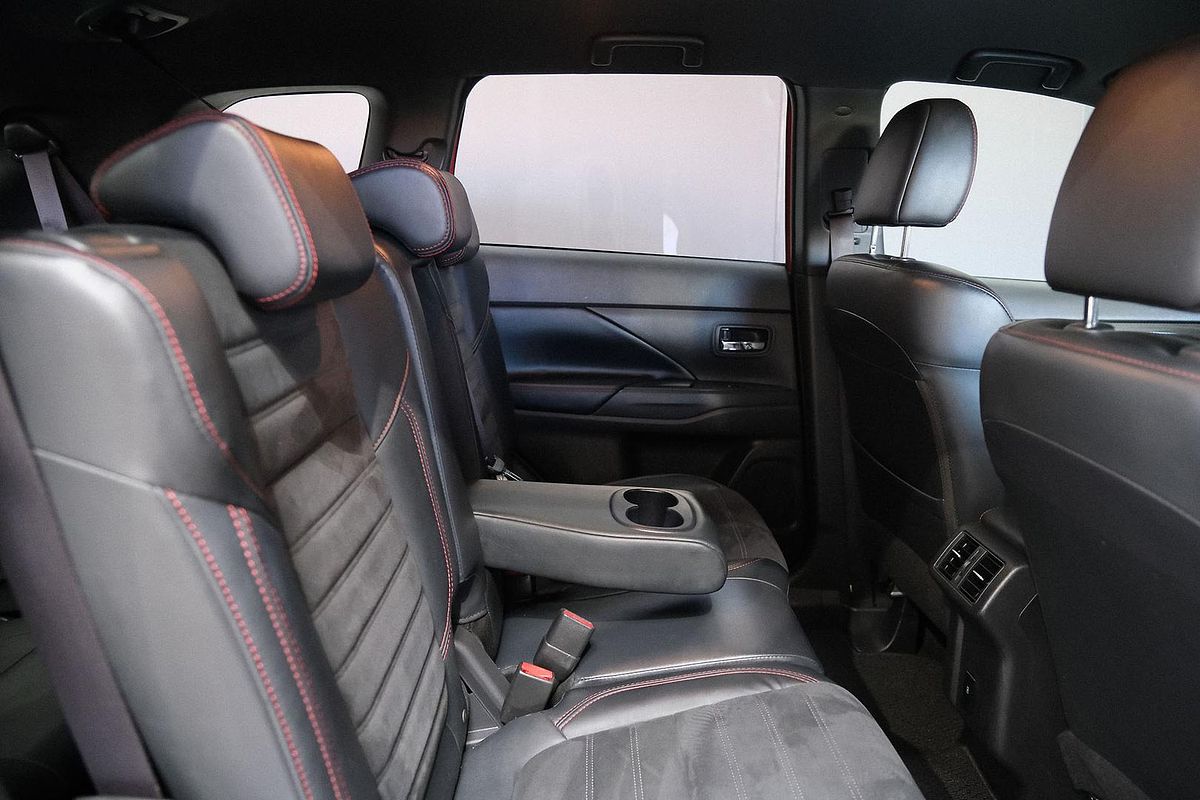 2019 Mitsubishi Outlander Black Edition ZL