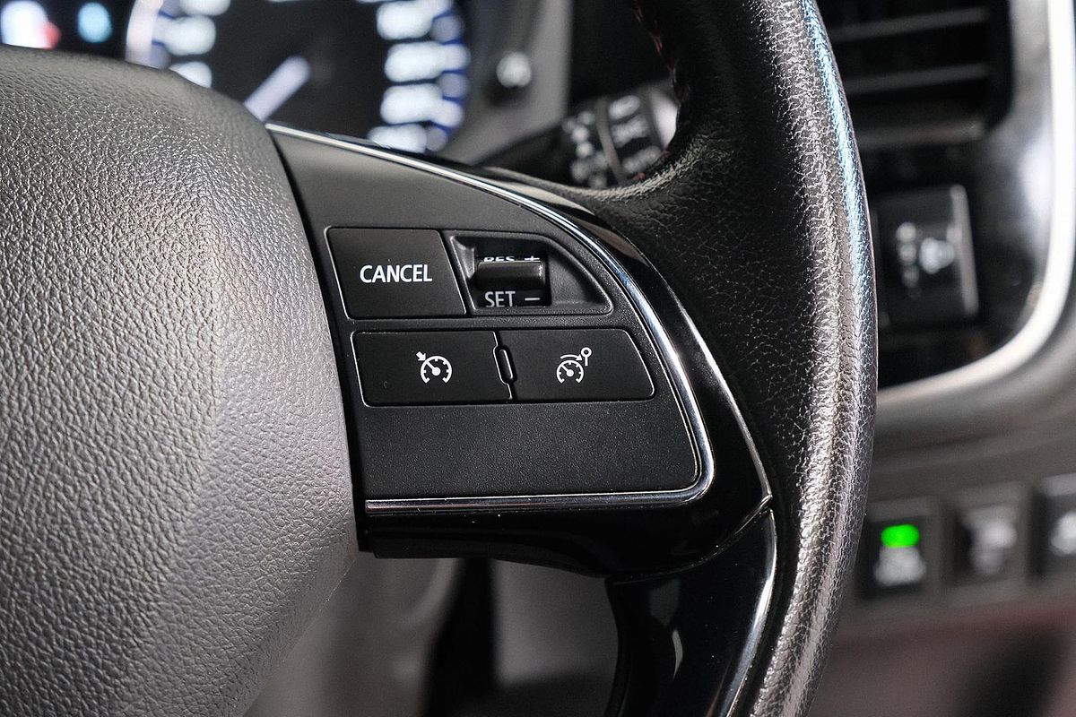 2019 Mitsubishi Outlander Black Edition ZL