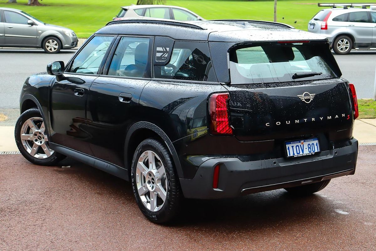 2024 MINI Countryman S Classic U25