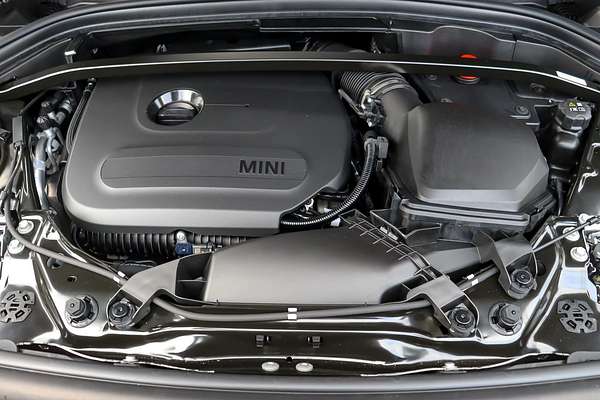 2024 MINI Countryman S Classic U25