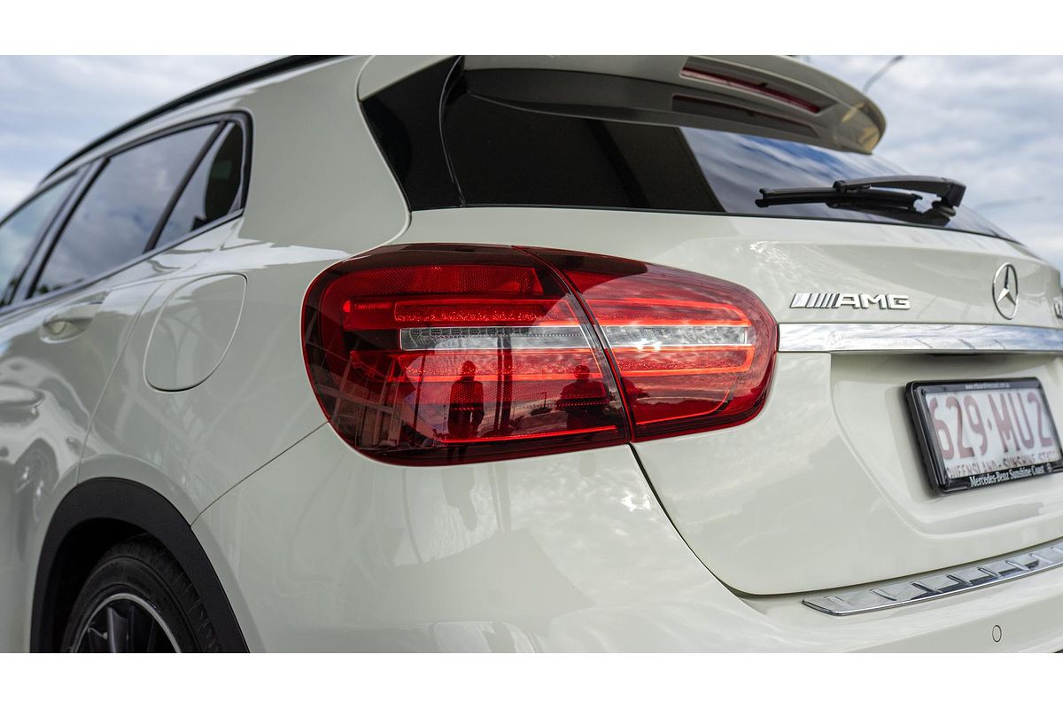 2017 Mercedes-Benz GLA-Class GLA45 AMG X156
