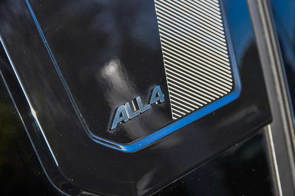 2024 MINI Countryman SE Favoured U25