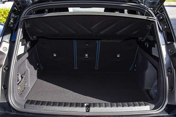 2024 MINI Countryman SE Favoured U25