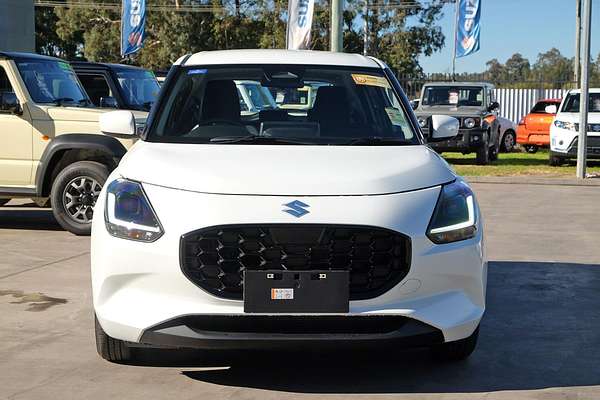 2025 Suzuki Swift Hybrid UZ