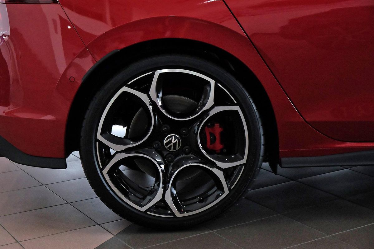 2025 Volkswagen Golf GTI 8.5