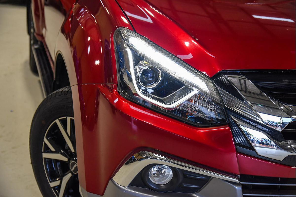2020 Isuzu MU-X LS-T