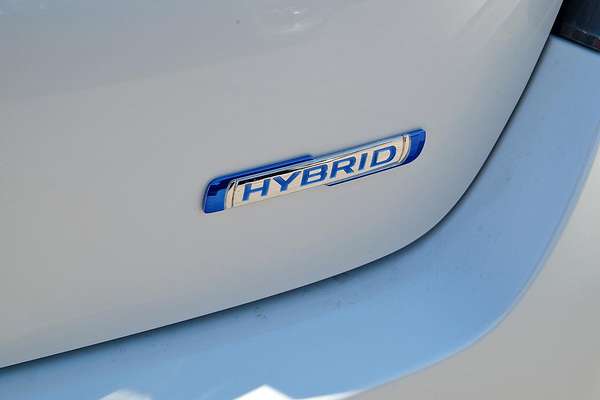 2024 Suzuki Swift Hybrid UZ
