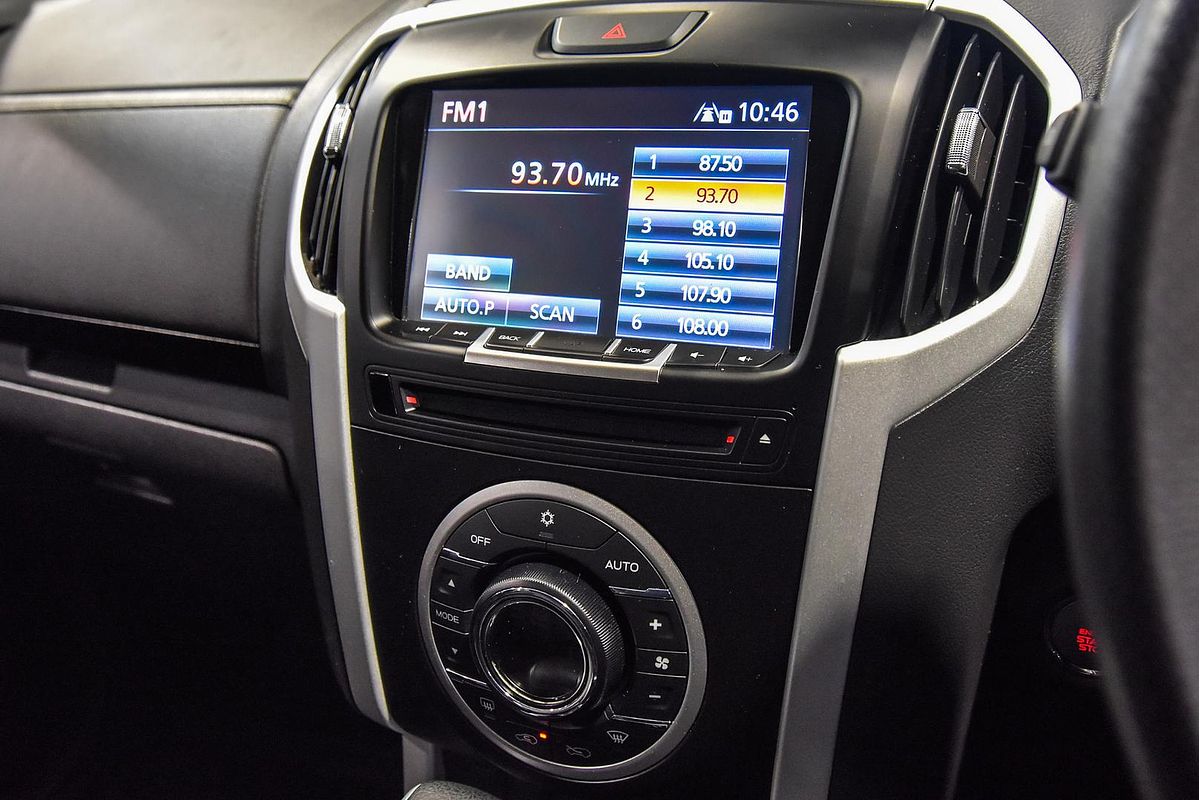 2020 Isuzu MU-X LS-T