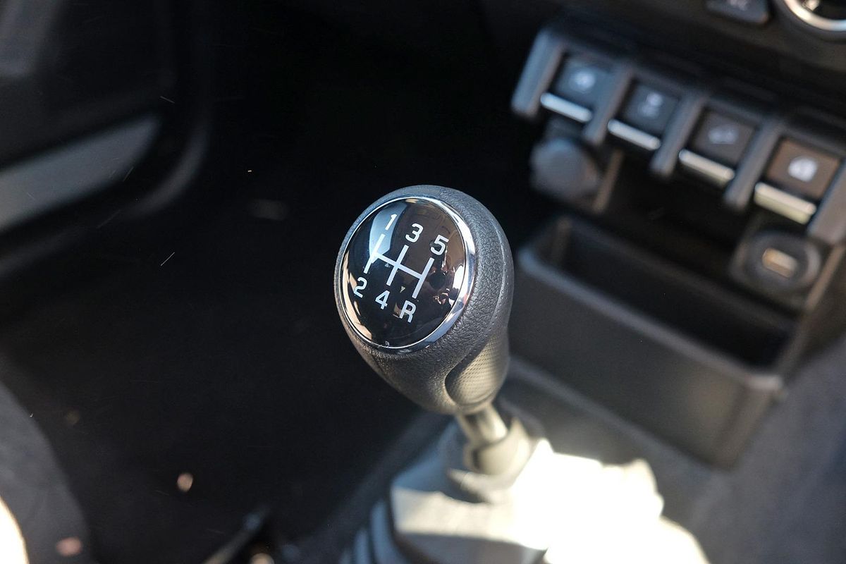2024 Suzuki Jimny GLX GJ