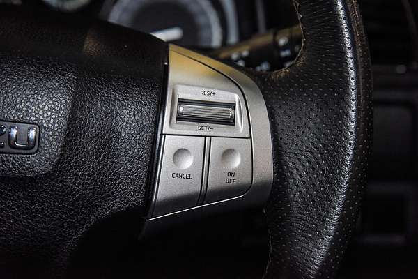 2020 Isuzu MU-X LS-T