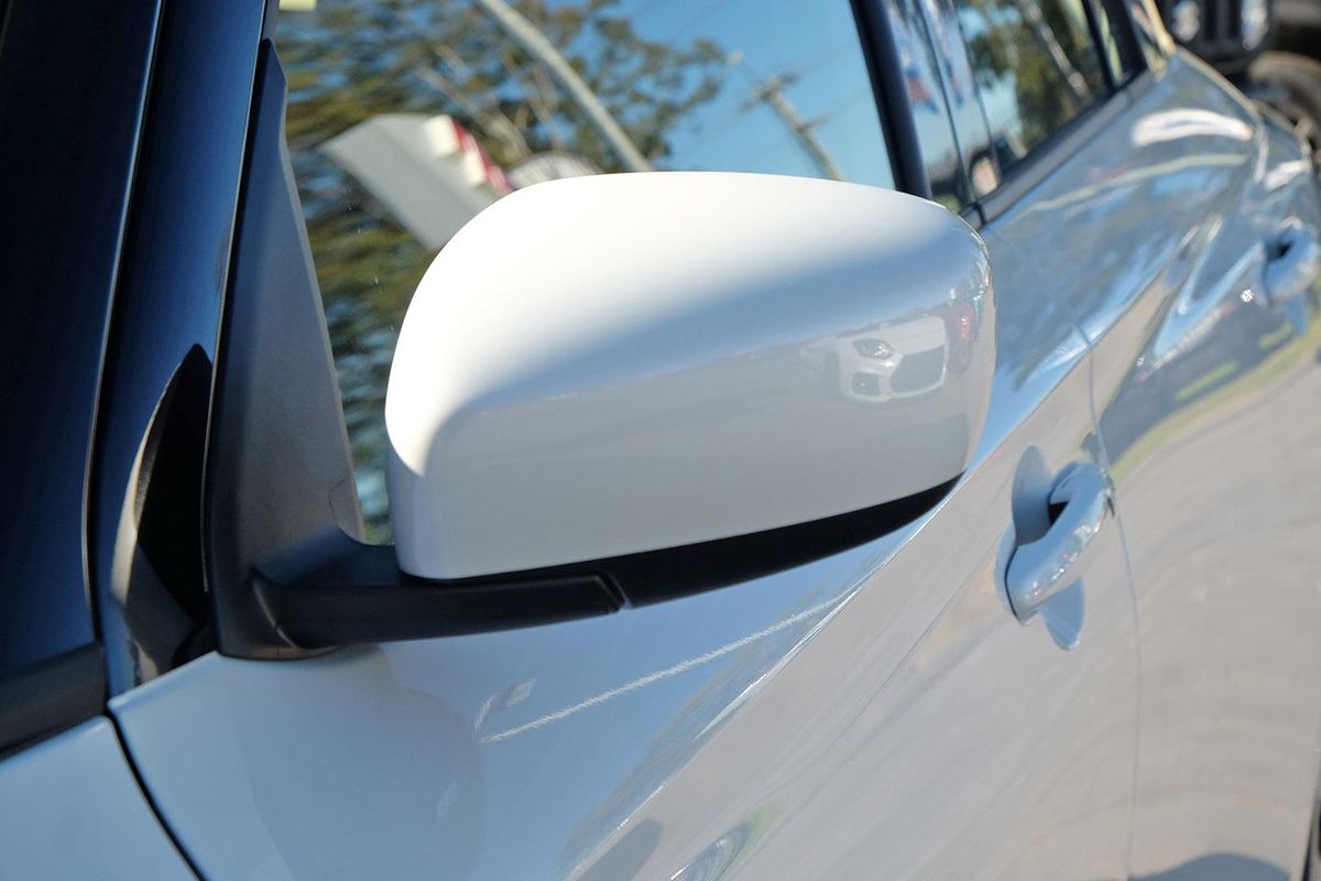 2024 Suzuki Swift Hybrid UZ