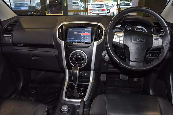 2020 Isuzu MU-X LS-T