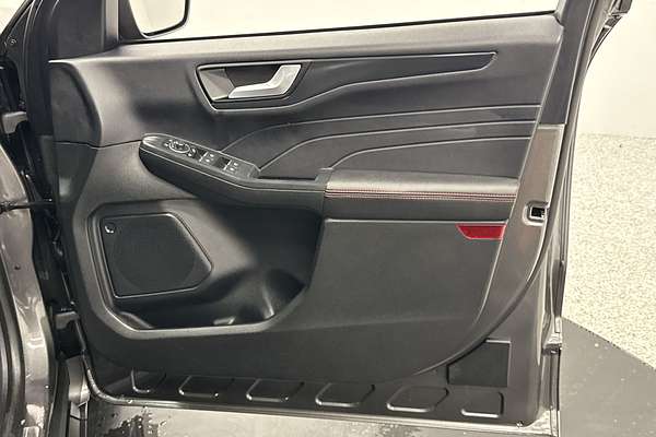 2023 Ford Escape ST-Line ZH