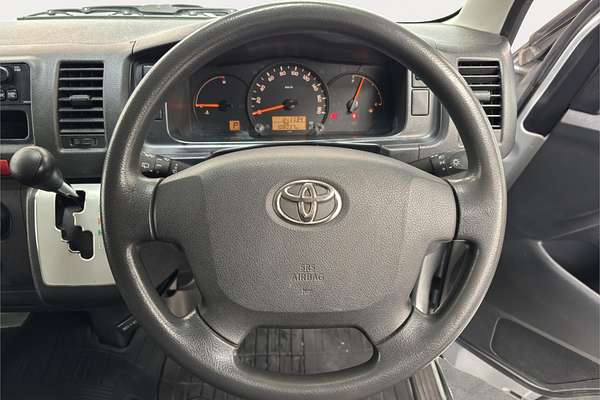 2017 Toyota Hiace Van DX Super Long 4WD