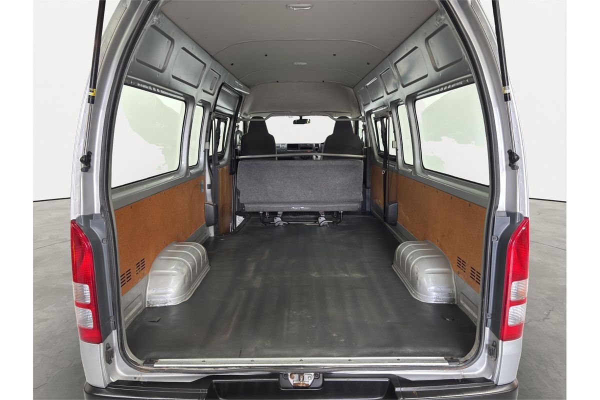 2017 Toyota Hiace Van DX Super Long 4WD