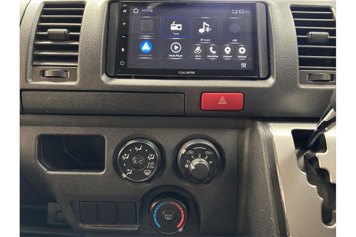 2017 Toyota Hiace DX 4WD