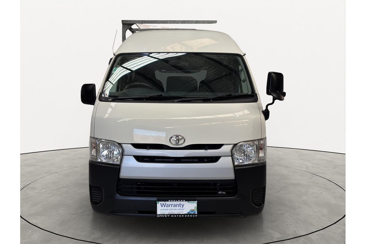 2017 Toyota Hiace DX 4WD