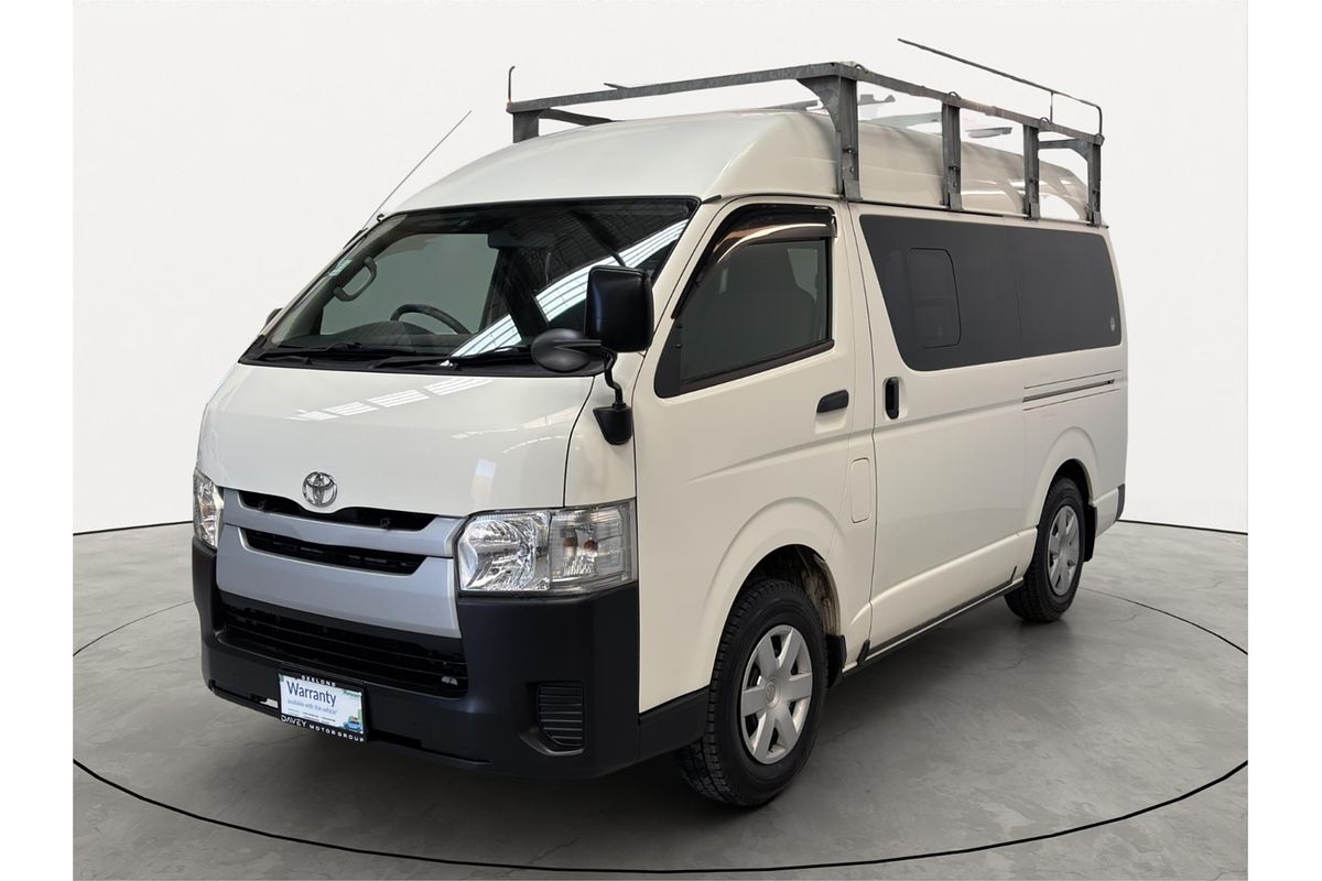 2017 Toyota Hiace DX 4WD
