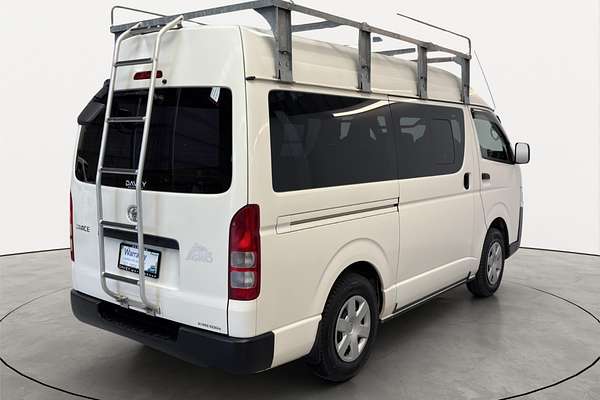 2017 Toyota Hiace DX 4WD