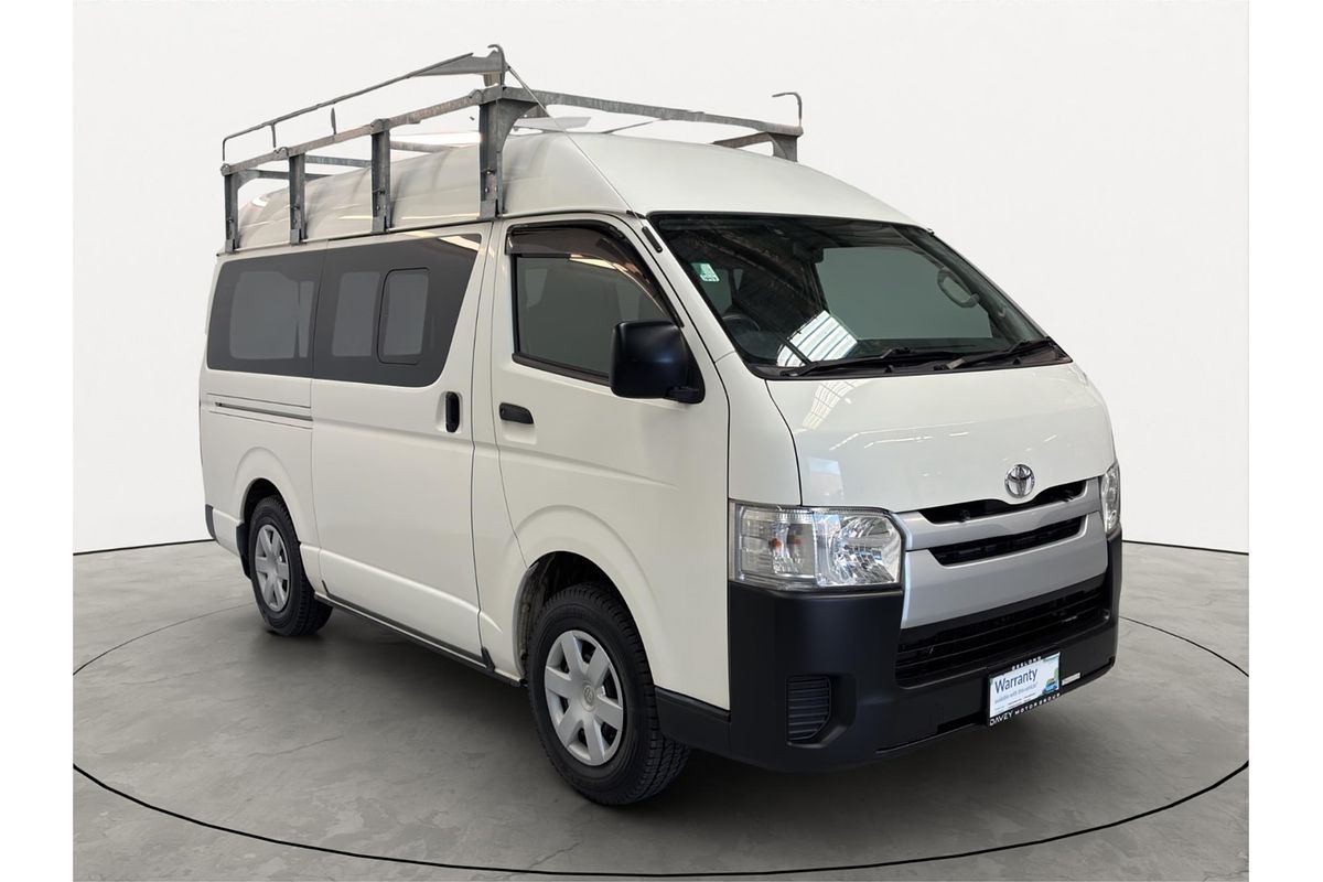 2017 Toyota Hiace DX 4WD