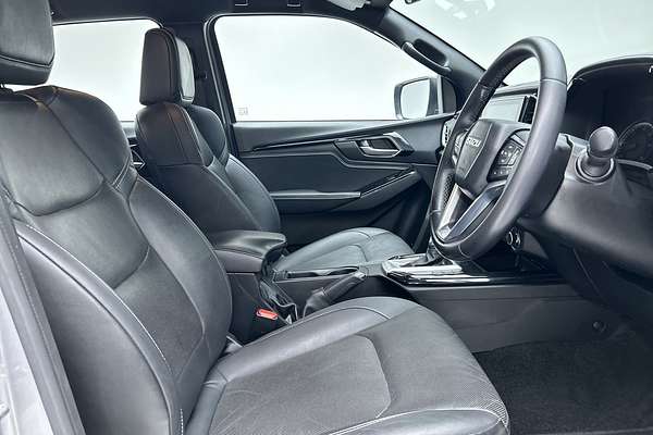 2021 Isuzu D-MAX X-TERRAIN 4X4