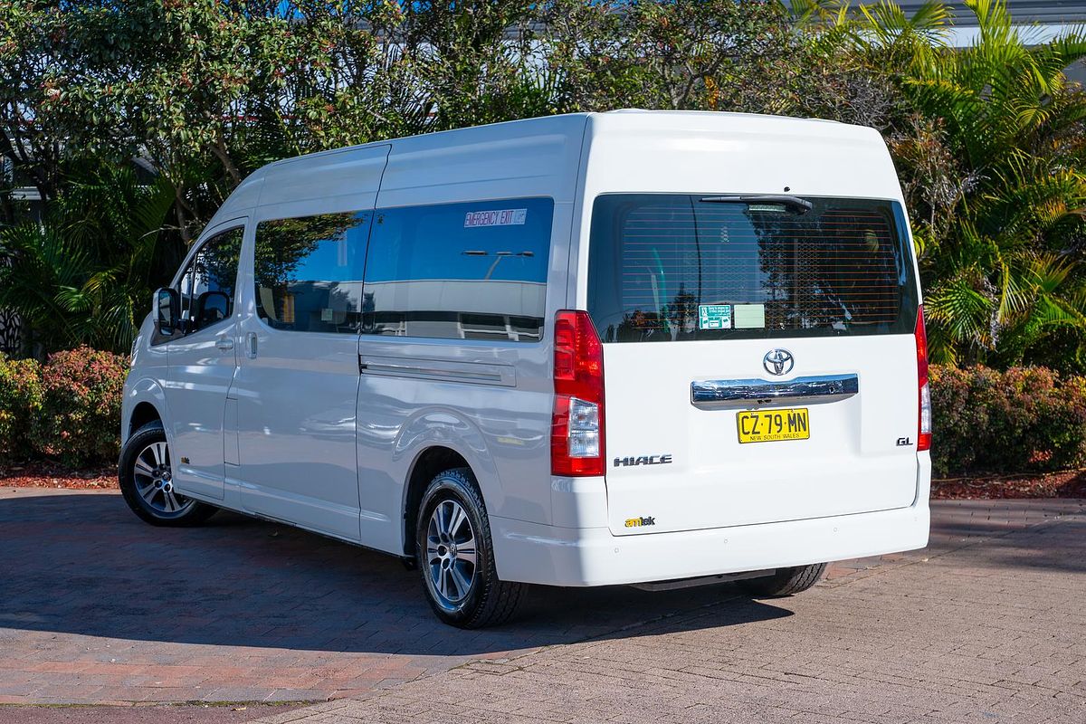 2020 Toyota Hiace Commuter GL GDH322R
