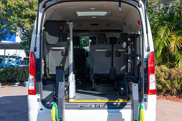2020 Toyota Hiace Commuter GL GDH322R