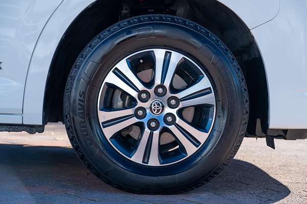 2020 Toyota Hiace Commuter GL GDH322R