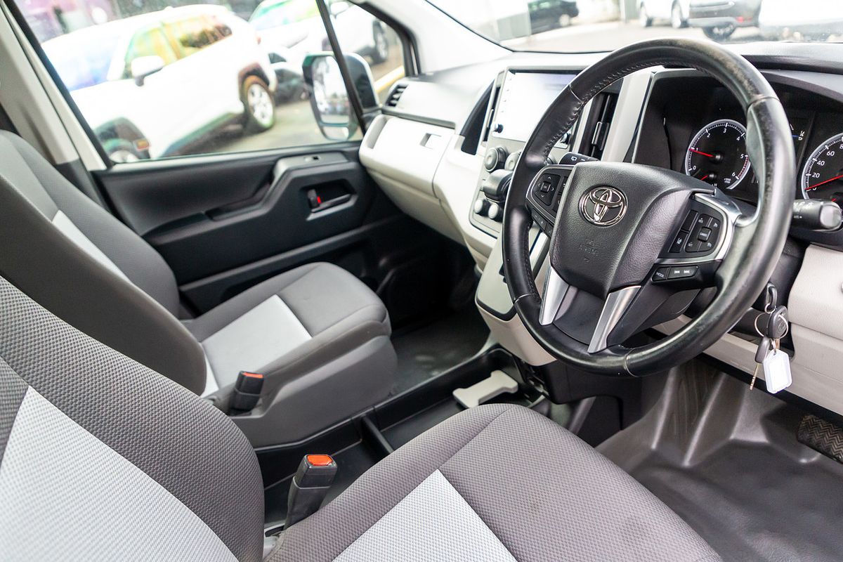 2020 Toyota HiAce