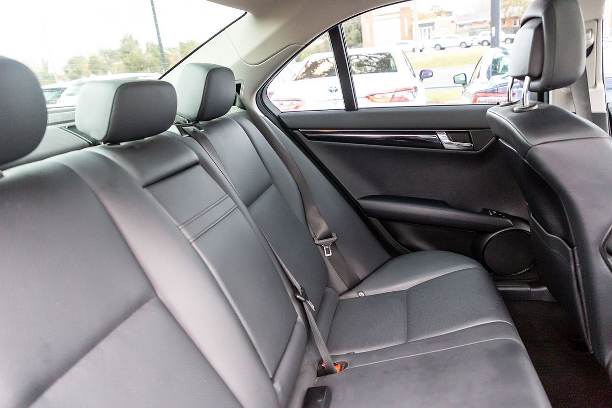2011 Mercedes-Benz 200 CGI W204 MY10 Upgrade