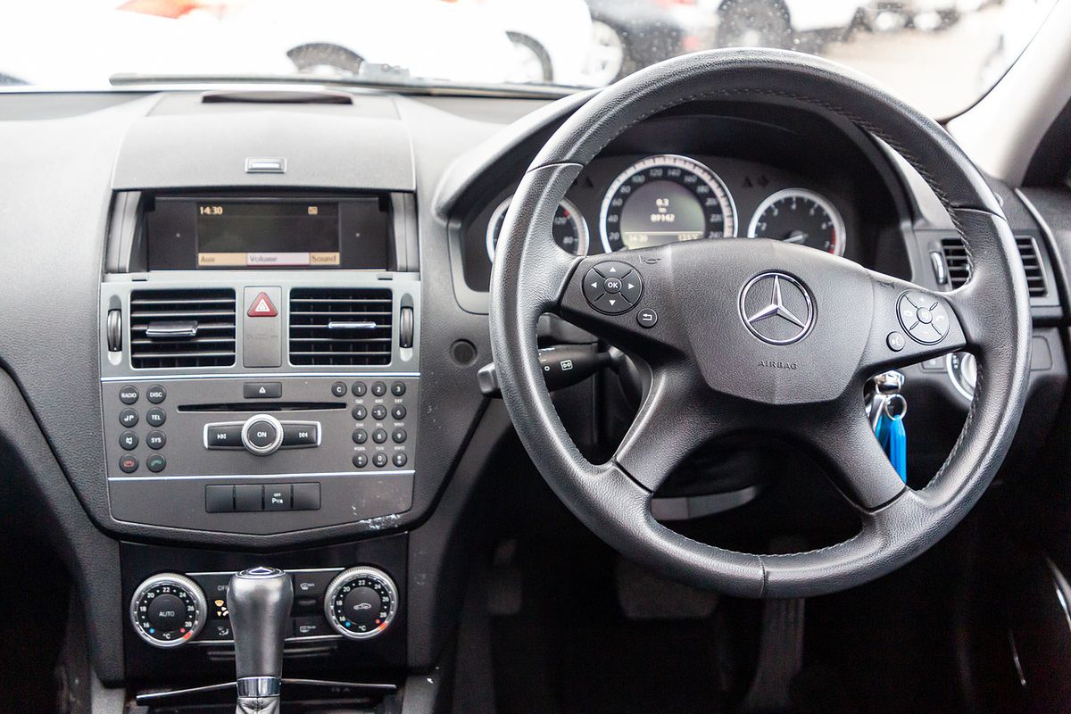 2011 Mercedes-Benz 200 CGI W204 MY10 Upgrade