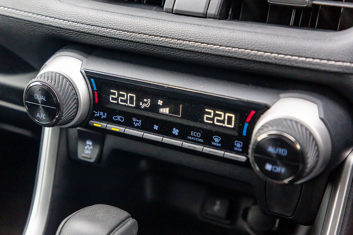 2020 Toyota RAV4 GX AXAH54R